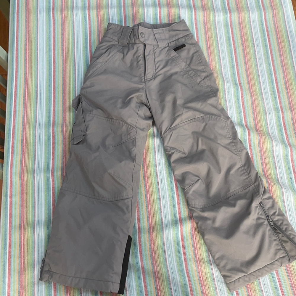 Columbia brand snow pants / ski pants. Youth size 8. Grey. Like new.